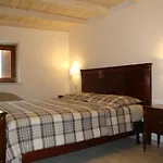 Da Andrea E Raffaella Country house *